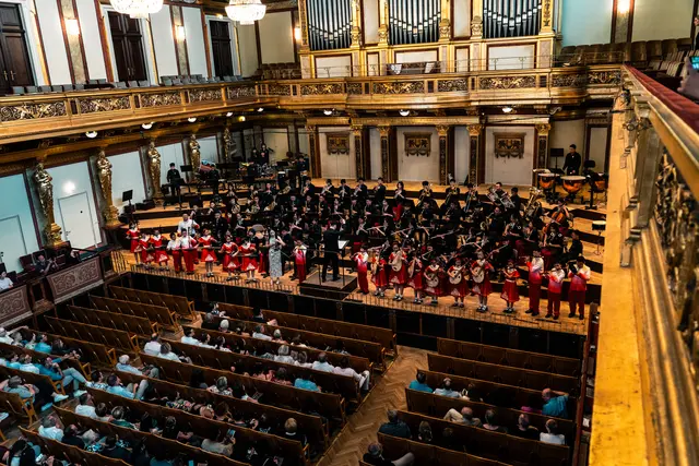 Symphonischen Fengfan Jugend-Blasmusikorchester aus Peking, Granatapfel Kinderorchester | Foto: Christian Hodina