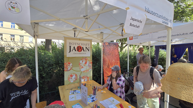 Stand der Botschaft Japans