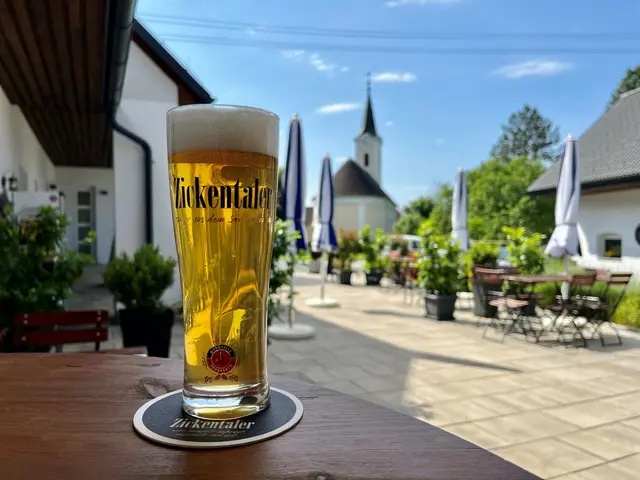 Charakterstarke Biere mit eigener Handschrift: Im Herbst feiert die Zickentaler Brauerei in Kukmirn ihr zehnjähriges Bestehen.  | Foto: Zickentaler