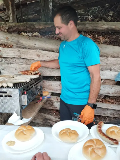 Der Grillmeister  | Foto: Veronika Frank