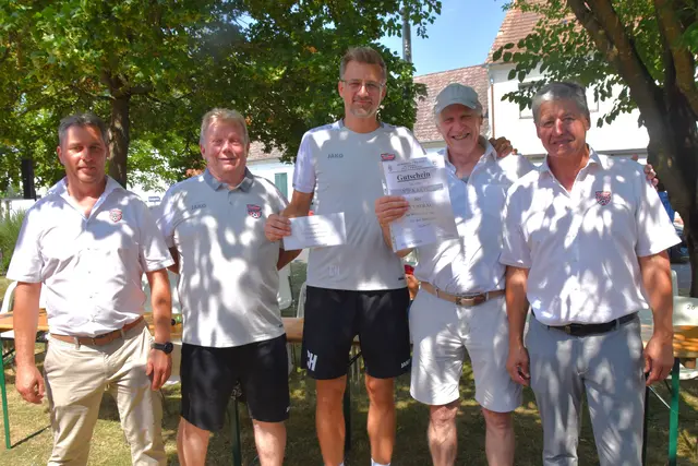 "Geteilter Hauptpreis": Rene Pflügler, Gerhard Deutsch, Christoph Herics, Kurt Hollinger und Manfred Lakovits