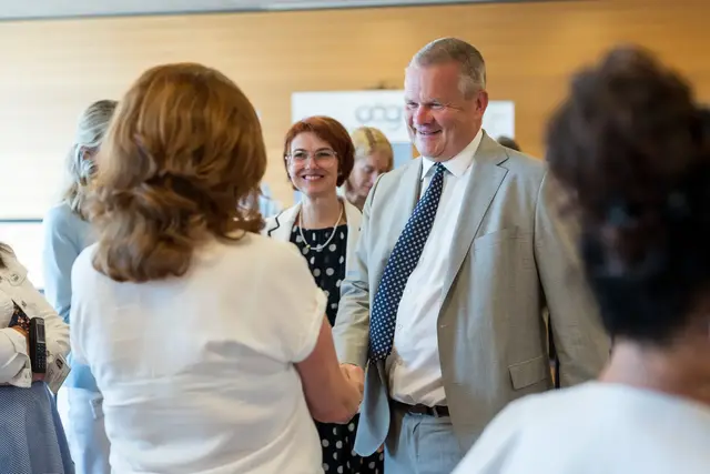 Die Veranstaltungsreihe „IM GESPRÄCH. Gemeinsam vor Ort." führt Tilman Königswieser durch alle OÖG-Standorte – kürzlich auch ins Klinikum Schärding | Foto: OÖG