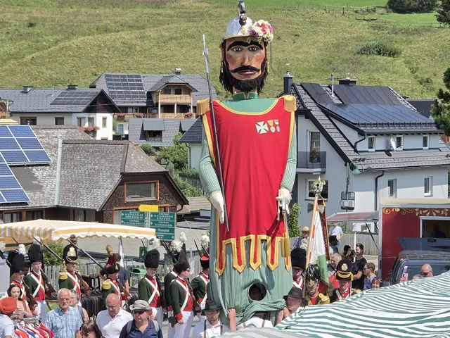 Der Samson beim Zug zu den Salven in Krakaudorf.  | Foto: Anita Galler