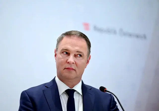 Medienminister Andreas Babler bezeichnete die Reform als "Umbruch in der Medienpolitik". | Foto: APA-Images / APA / ROLAND SCHLAGER