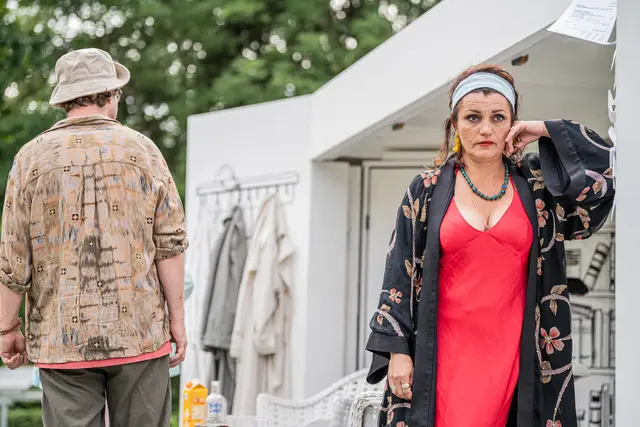 Gezeigt wurde in diesem Sommer die Komödie von Flavia Coste in einer Bearbeitung für das Salzburger Straßentheater von Georg Clementi. | Foto: SKV / ebihara photography