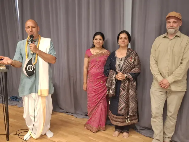 Das Kirtan Festival in der Linzer Sonnenstein-Loft zeigte einmal mehr, dass über Nationen und Religionen hinweg ein friedliches Miteinander möglich ist. | Foto: Robert Zinterhof