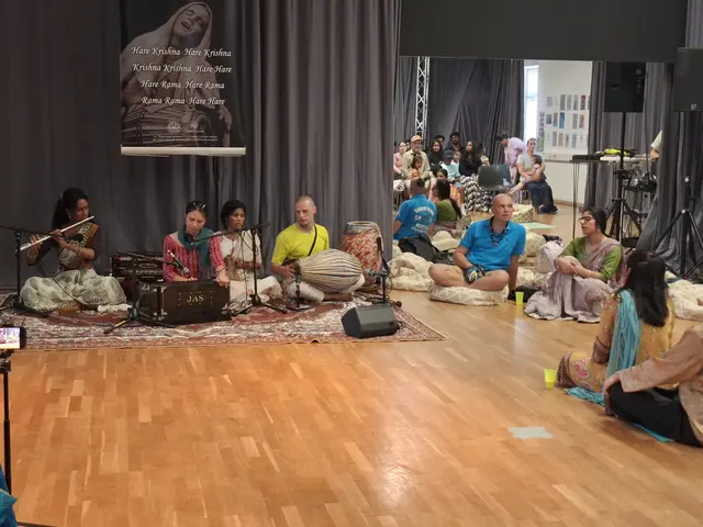 Das Kirtan Festival in der Linzer Sonnenstein-Loft zeigte einmal mehr, dass über Nationen und Religionen hinweg ein friedliches Miteinander möglich ist. | Foto: Robert Zinterhof