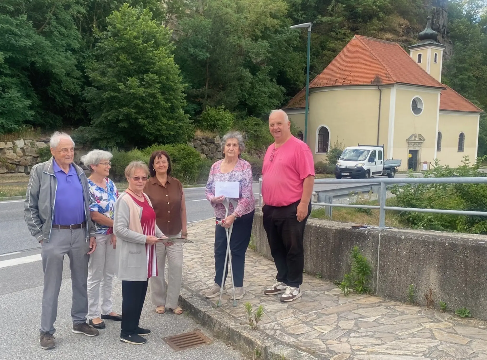 High demand for church tours: Donations for the renovation of the Bründl ...