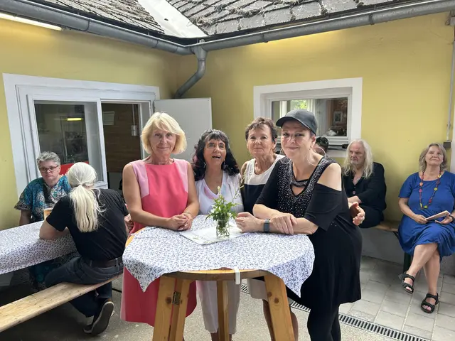 Elfi Auer, Hermi Graf, Sissi Mangst und Claudia K. Gangl genossen die gemeinsame Zeit am Grillfest. | Foto: privat / zVg
