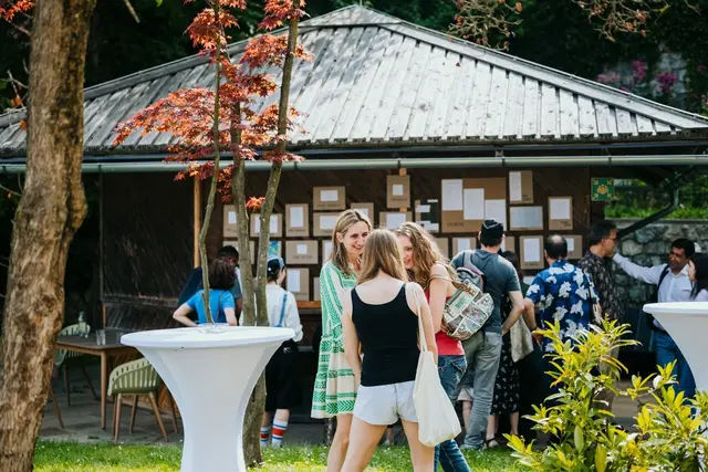 Miteinander ins Gespräch kommen – einer der wesentlichen Elemente des Festivals. | Foto: Johanna Lamprecht