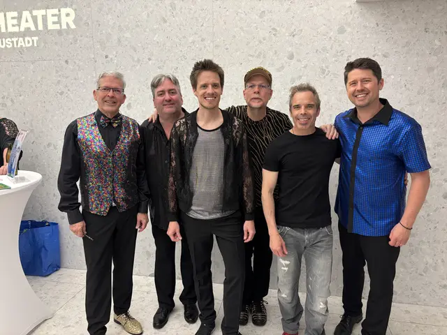Safer Six (Michael Haustein, Martin Hornig, Klemens Patek, Markus Wallner, Nick Harras und Johannes Karner) verwandeln am 4. September das Schloss Katzelsdorf in ihre Song-Contest-Bühne. | Foto: Schauer