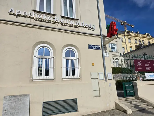 Die Apotheke hat jetzt wieder geöffnet.  | Foto: Ipirotis/MeinBezirk