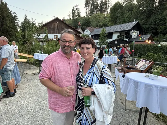 Außerdem beim Festival entdeckt: Krankenhaus Ried-Vorstand Daniel Neuböck aus Eggersham bei Brunnenthal mit Gattin Kathrin. | Foto: Franz Gruber