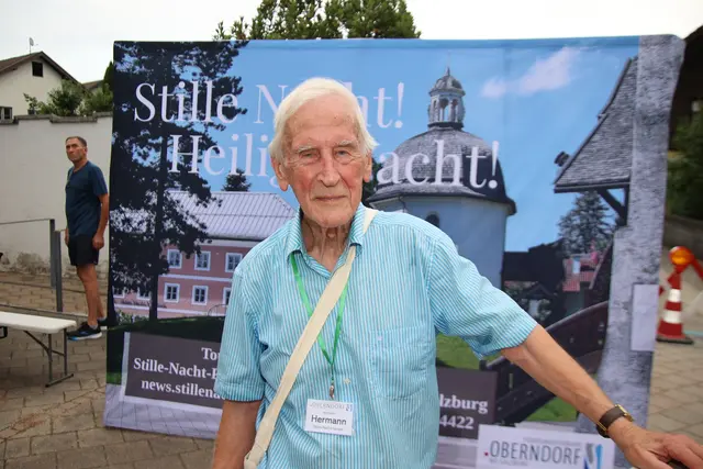 Die erste Erlebnis-Wanderung führte Hermann Schneider.