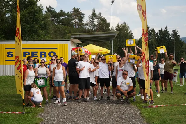 Startschuss für den Kistenlauf.
