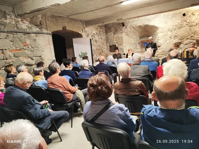Volles Haus beim Autorenabend 2025 | Foto: Mauthausen Tourismus