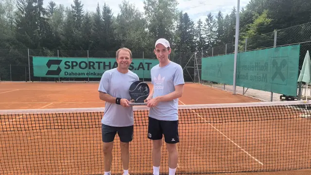 Den Sieg im ITN-6,5-Bewerb sicherte sich Elias Dullinger (r.) vor Andreas Probst.  | Foto: UTC Esternberg