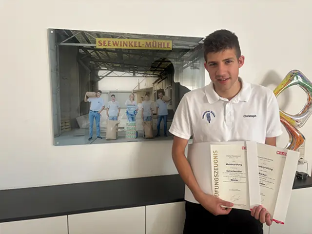 Der frischgebackene Müller- und Bäckermeister Christoph Passenbrunner aus Andau.  | Foto: WKB