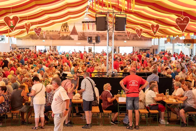 Das Golser Volksfest 2026 findet von 8. bis 17. August statt und zählt zu den größten Veranstaltungen im Burgenland.  | Foto: Marktgemeinde Gols