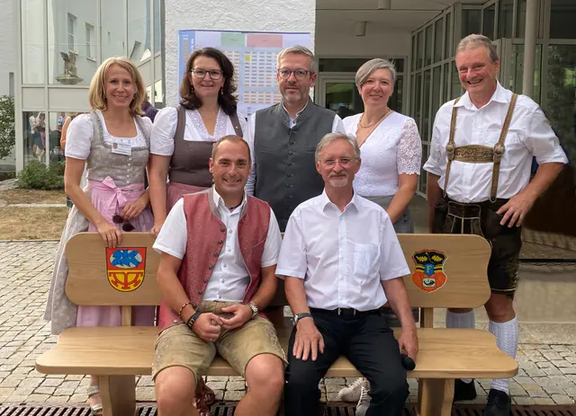Sonja Schmid, Vizebürgermeisterin LAbg. Elisabeth Kneißl, Bürgermeister Norbert Weber, Bürgermeister von Mühlhausen Manfred Fuchs, Bürgermeister Martin Hundsdorfer, Monika Schlirf-Kreischauf und Vizebürgermeister Franz Zeilinger (v.l.). | Foto: Marktgemeinde Frankenburg