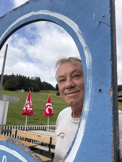 Bürgermeister Gerhard Neunteufel kommt am Viehberg in Sandl am besten zur Ruhe. | Foto: Neunteufel