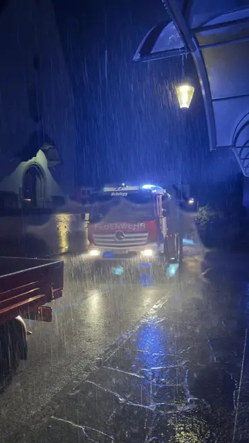 Im Einsatz standen die Freiwillige Feuerwehr Brixlegg sowie das Drohnenteam des BFV Kufstein.  | Foto: ZOOM.Tirol