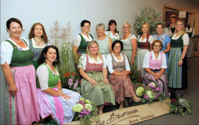 Die Bäuerinnen des Bezirks Voitsberg präsentierten sich. | Foto: Cescutti