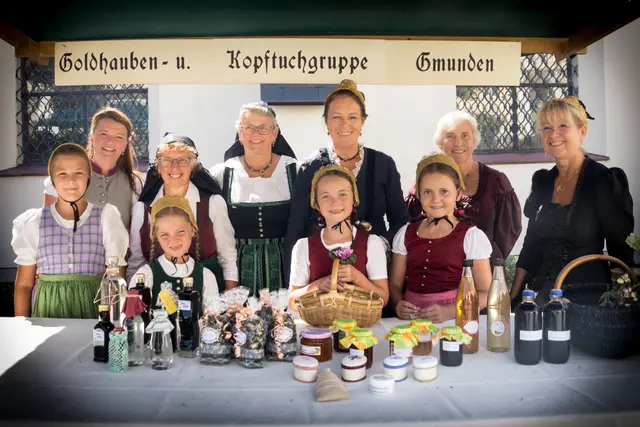 Die Blumen- und Kräuterweihe in Gmunden findet am Samstag, 15. August, statt. | Foto: Goldhauben- und Kopftuchgruppe Gmunden