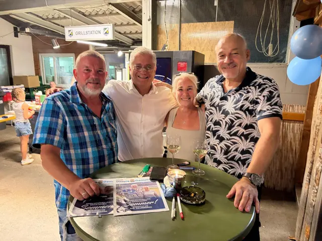Die regionale FPÖ mit ihrem Bezirksparteiobmann beim Sommerfest: Werner Hinterleitner (FPÖ Wolfsgraben), Martin Antauer, Suzanne Gretz (FPÖ Tullnerbach) und Roland Prohaska (FPÖ Pressbaum) | Foto: FPÖ