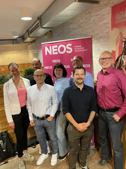 Das neue Team von Neos Floridsdorf. | Foto: Neos Floridsdorf