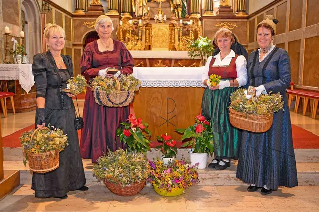 Foto: Goldhauben- und Kopftuchgruppe Gmunden