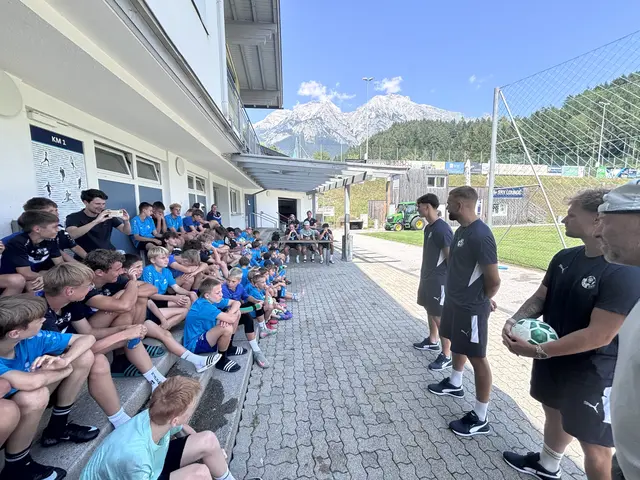 Die WSG-Spieler standen den jungen Kickern Rede und Antwort und sorgten für einen unvergesslichen Moment. | Foto: Kendlbacher