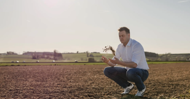 Landesrat Stefan Kaineder informiert über die Lage im Bezirk Rohrbach. | Foto: Land OÖ/Werner Dedl