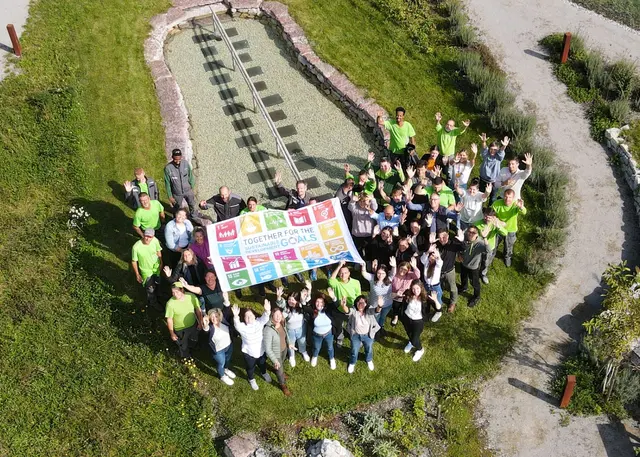 Erstmals wurde bei hollu der Product Carbon Footprint (PCF) für das gesamte Sortiment berechnet. „Wir wollen Klarheit für unsere Kund*innen“, sagt Clemens Unterberger, hollu Abteilungsleiter Systemmanagement &amp; Kundenzufriedenheit. | Foto: hollu
