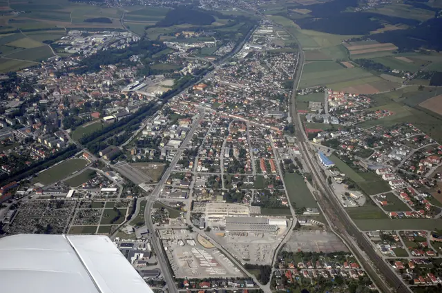 Weniger Jugendliche waren im Juli auf Jobsuche im Bezirk Neunkirchen. Doch 2.796 Menschen hatten keine Arbeit. | Foto: Santrucek