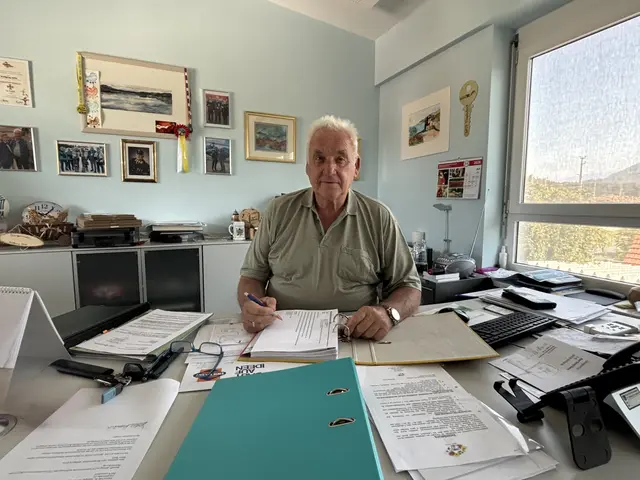Wolfgang Grilz zieht 2027 für die FPÖ wieder ins Rennen um den Sessel des Gemeindechefs. | Foto: MeinBezirk.at/Astrid Siebert