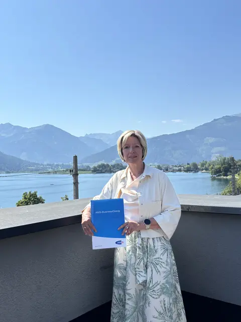 Karin Eiwan (Geschäftsstellenleiterin des AMS Zell am See) | Foto: MeinBezirk