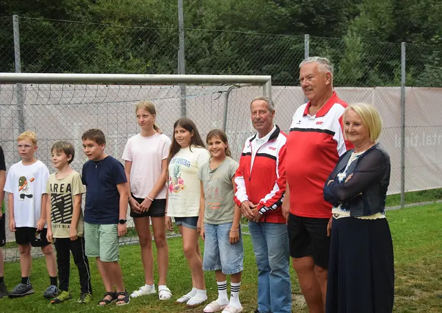 ASKÖ Camp-Ehrengäste - Claudia Hagsteiner, Peter Maier und Johannes Lanner (von rechts nach links). | Foto: ASKÖ Tirol