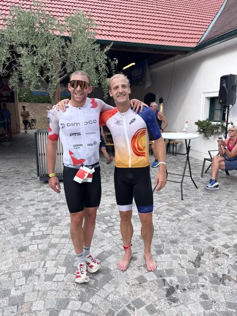 Gesamtsieger Martin Mitteregger mit dem Zweiten Christoph Ladits. | Foto: Tri Team Pöttsching
