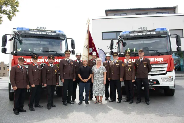 Anlässlich ihres 130-jährigen Bestehens lud die Freiwillige Feuerwehr Podersdorf am See zu einem Festakt ein, der zahlreiche Gäste aus Feuerwehr, Politik und Bevölkerung zusammenführte. | Foto: Freiwillige Feuerwehr Podersdorf am See