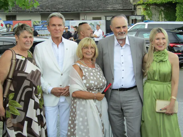 Andrea Reichl, Alfons Haider, Claudia Supper, Hans Peter Doskozil und Julia | Foto: Peter Sattler