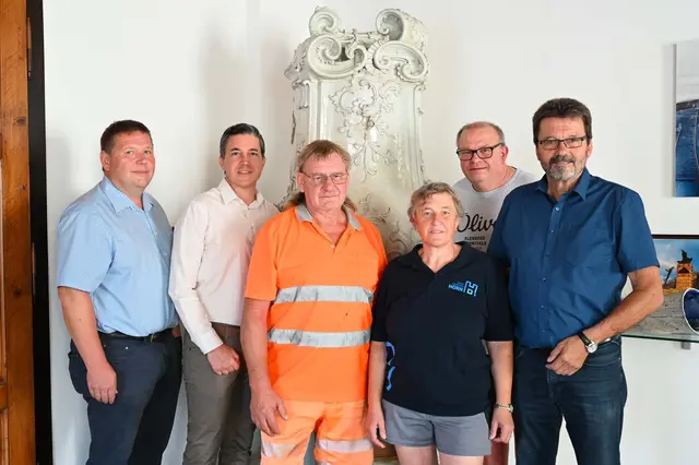 Rosemarie Zirngast und Johann Zwettler beendeten nach vielen Jahren im Dienst der Stadtgemeinde ihre berufliche Laufbahn | Foto: Julia Langstadlinger / Stadtgemeinde Horn