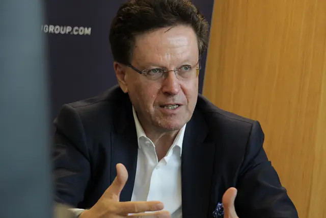 Habau Group-CEO Hubert Wetschnig hält den Bau des Google-Datencenters in Kronstorf für wichtig, aber: "Bauen tun englische Firmen, keine der oberösterreichischen Firmen wurde in der Präqualifikation zugelassen." | Foto: MeinBezirk/Ingo Till