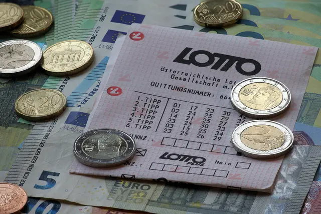 Während der Jackpot ungeknackt blieb und am Freitag zum Doppeljackpot wird, durfte sich ein Kärntner/eine Kärntnerin über einen Fünfer mit Zusatzzahl freuen. (Symbolfoto) | Foto: stock.adobe.com/at/ZIHE 