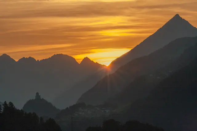 Sonnenaufgang, Hohe Munde, Telfs, Tschirgant, Imst, Kronburg, Zams, Tirol
