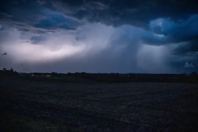 Der deutsche Wetterdienst Kachelmann ruft speziell im Bergland zu Vorsicht an Fließgewässern auf, weil es durch heftige Gewitter zu Sturzfluten kommen kann, da der ausgetrocknete Boden auch kaum Wasser aufnimmt. | Foto: Team Fotokerschi/ Werner Kerschbaummayr