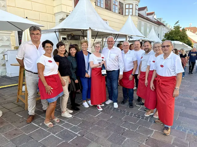 Sehen, fühlen, hören, riechen und vor allem schmecken – die Wein &amp; Genusstage Eisenstadt laden heuer wieder zu fünf genussvollen Tagen für alle Sinne ein.  | Foto: Eisenstadt