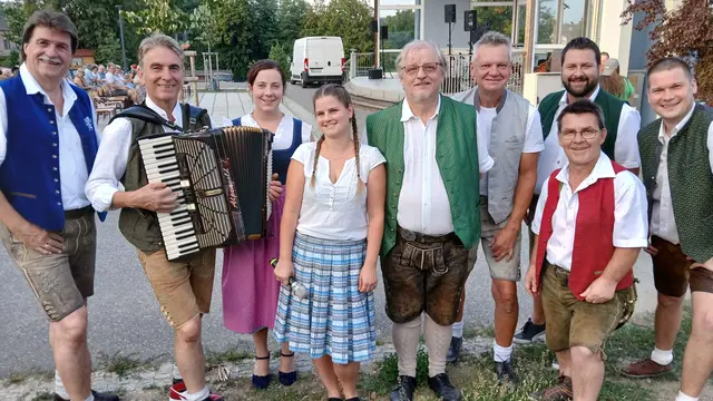 Die Oberkrainer Oldies traten im Pavillion in Eggersdorf auf. | Foto: Josef Hofmüller