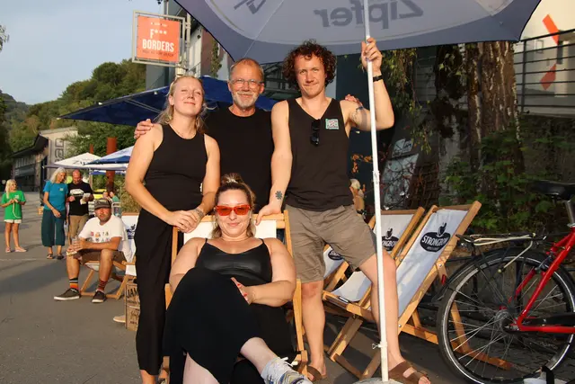 Tina Jandl, Michael Mitterlehner-Romm, Hermann Emig, Caro Gstädtner (vorne).