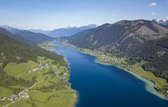Der Weißensee, auch bekannt als "Karibik der Alpen", lädt zum Verweilen ein. | Foto: Weißensee Tourismus